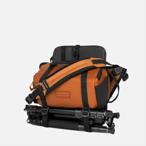 WANDRD Rogue V2 6L Camera Sling Bag – Sedona Orange