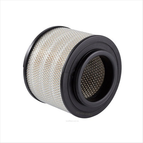 Sakura AIR FILTER FITS P785352 21243188 FA-70220