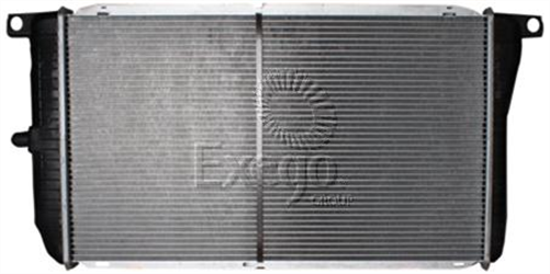 FORD RADIATOR ENGINE COOLING ALUMINIUM CORE PLASTIC TANK RAD073