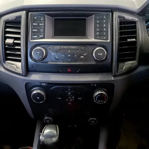 Ford Ranger PX2 / Everest (2015-2022) Double DIN Complete Installation Kit | Dash Fascia, SWC Interface & Harness in Black