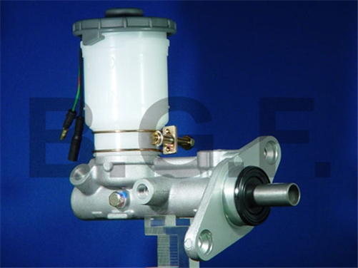 SILVERLINE MASTER CYLINDER