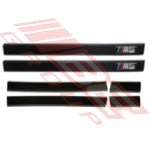 BMW DOOR MOULDING - SET - 4 PCS - BMW 5 SERIES - 1996