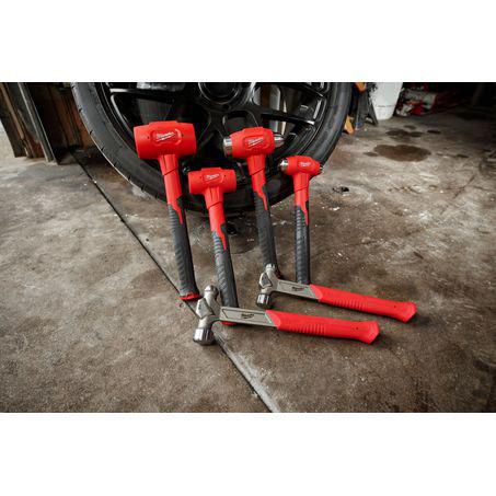 Milwaukee 28oz Dead Blow Hammer 48229150