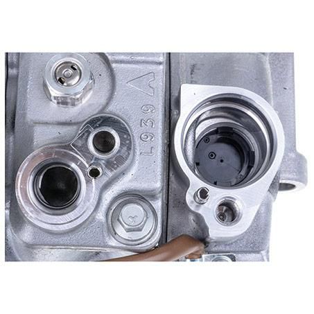 Denso Air Conditioning Compressor 12V Direct Mount 6SBU16C CXD6387