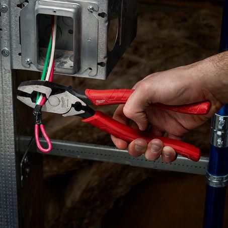 Milwaukee 228mm (9In) High Leverage Lineman's Pliers W/Crimper 48226100
