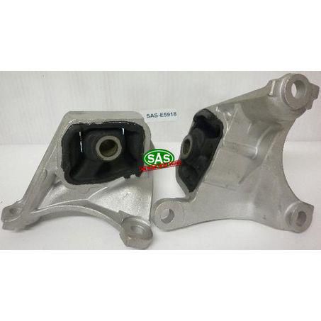 SAS AUTO PARTS SAS Engine Mount Front E5918