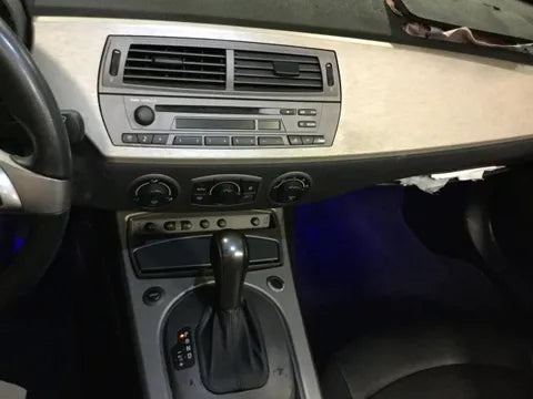 Single DIN Dashboard Radio Installation Kit for BMW Z4 E85 & E86 Models (2003-2008) - Black