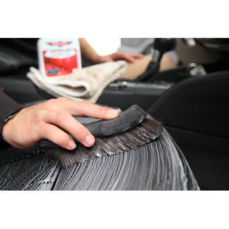 BOWDENS OWN Bowden's Own Plush Detailing Brush BOPB