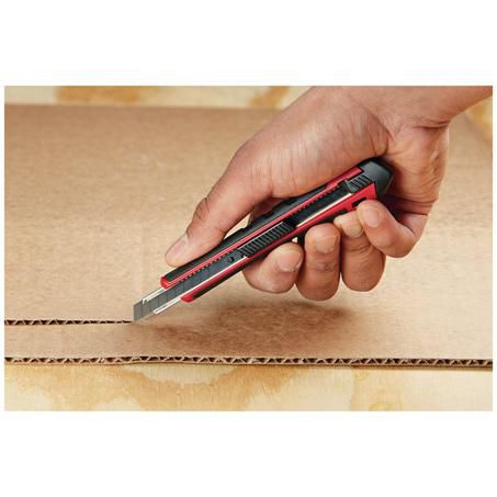 Milwaukee 9mm Snap Off Knife with Precision Cut Blade 48221960