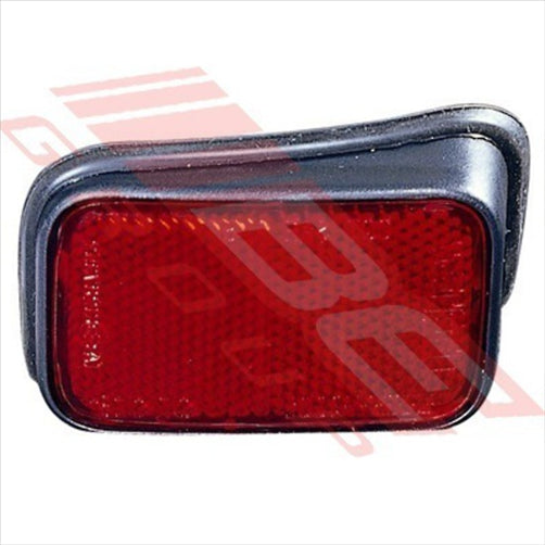 Toyota REFLECTOR - R/H - BELOW REAR LAMP - TOYOTA HILUX 2WD/4WD 1999-01