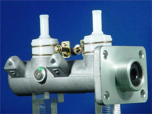 SILVERLINE Brake Master Cylinder