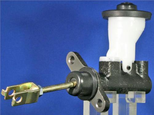 PROSELECT C/M/CYL TOY HILUX RN85/90 5/8 89-