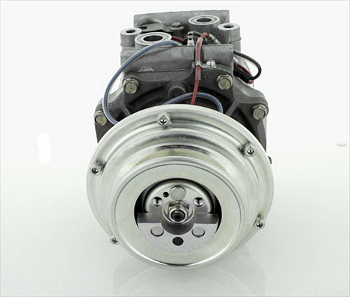 SANDEN COMPRESSOR TRS105 12V 95MM 1A O/HANG TRTON V6 TRDER 3.5 & 4.0LT CM3206