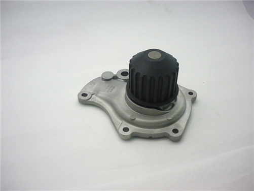 GMB PREMIUM WATER PUMP CHRYSLER PT CRUISER 2.4L