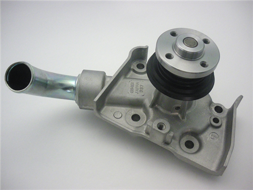 GMB PREMIUM WATER PUMP DAIHATSU HIJET S82/83C/P
