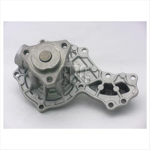 GMB PREMIUM WATER PUMP AUDI 80/VW PASSAT 73-