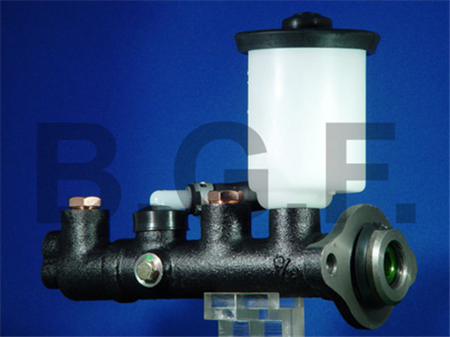 SILVERLINE BRAKE MASTER CYLINDER