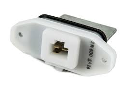 HEATER FAN RESISTOR NISSAN MAXIMA A30, X-TRAIL T30 3 PIN TFR242