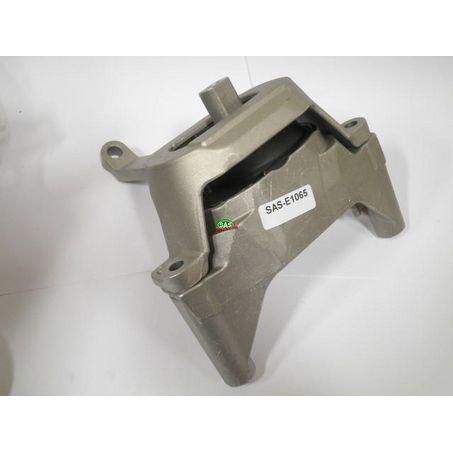 SAS AUTO PARTS SAS Engine Mount Right E1065