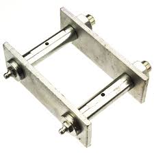 4x4 Leaf Spring Shackle - Greasable DT9-200013